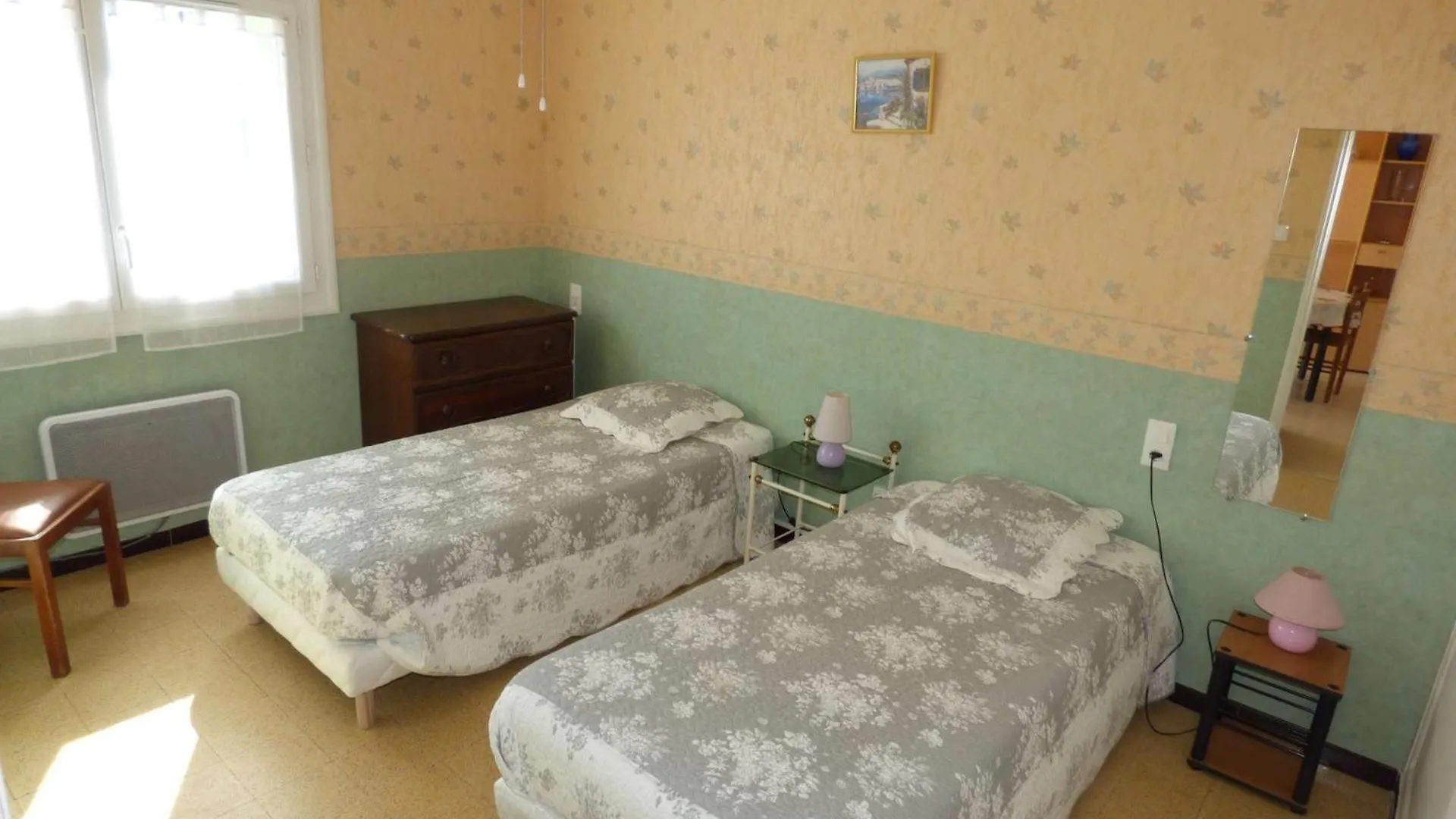 Appartement A 150 M De La Plage, Lave Linge, Wi Fi ... Six-Fours-les-Plages